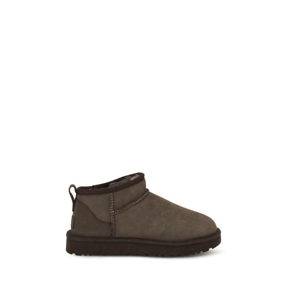 UGG Brown Calf Leather Bos Taurus Ankle Boots