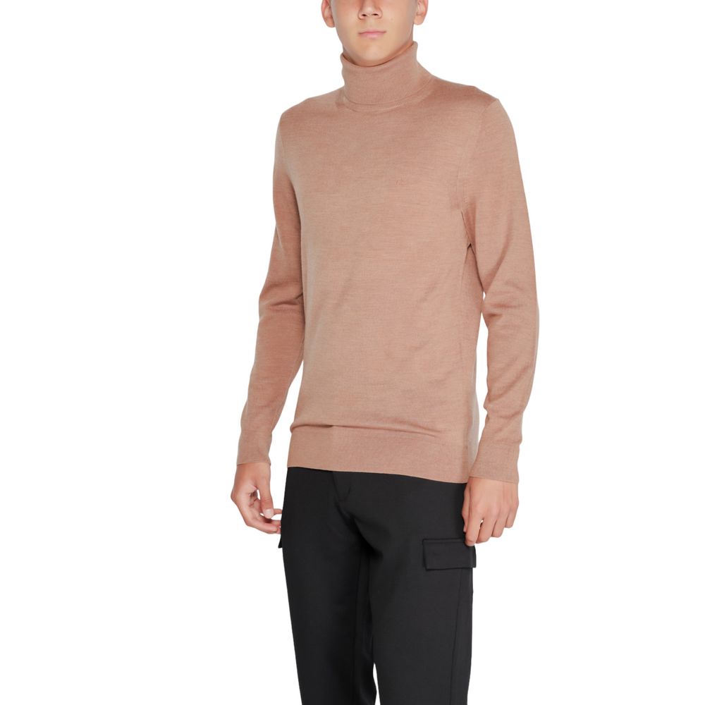 Calvin Klein Beige Wool Turtleneck - BrandFit 88